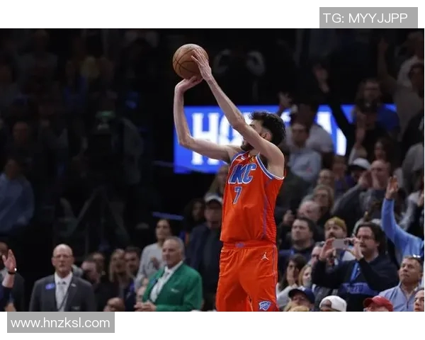 本赛季霍姆格伦出场时,雷霆战绩为20胜0负未尝一败 本赛季霍姆格伦出场时,雷霆战绩为20胜0负未尝一败