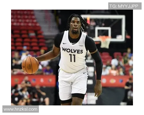 高炮台发威！纳兹·里德半场8中6砍17分4板3助 三分5中4